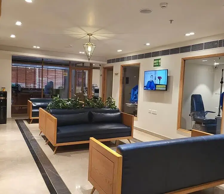 eye specialist near me